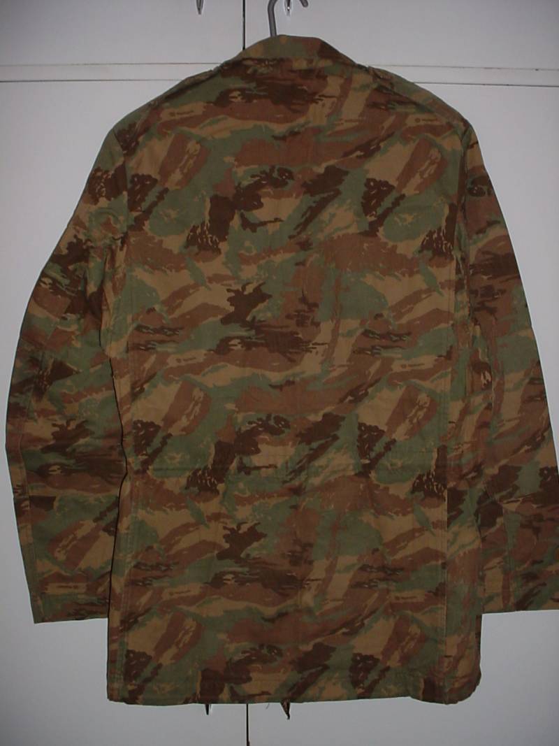 7347 32 Battalion Winter camo bush jacket (South Africa) - Image 2