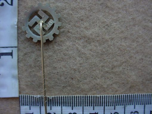7195 German Labour Front Association stickpin lapel badge (Army Germany) - Image 2