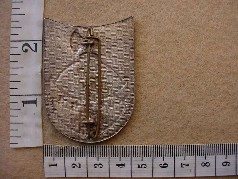 8685 Comores Presidential Guard beret badge (Army Comores) - Image 2