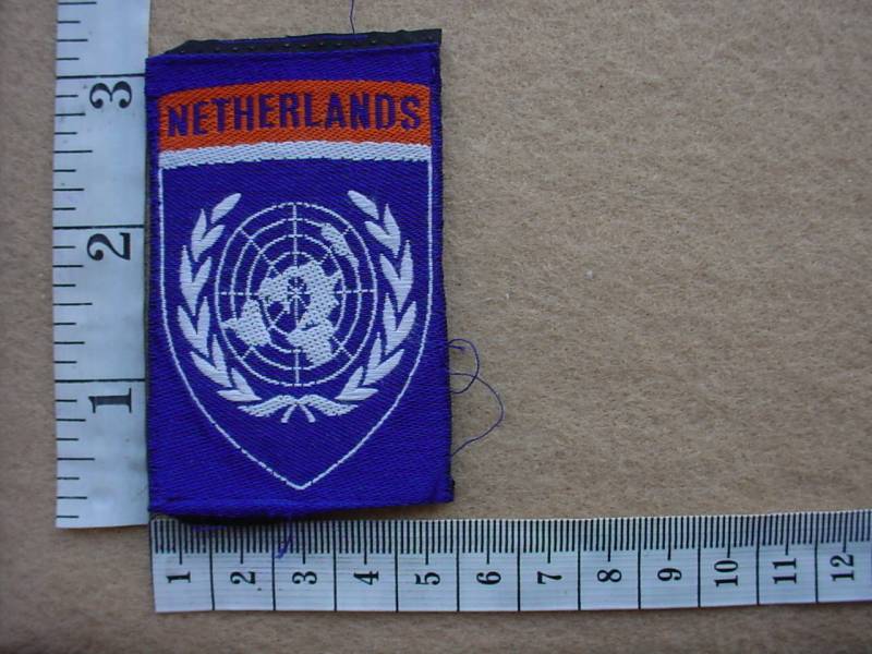 3180 United Nations - Netherlands Army arm patch (Army Netherlands)