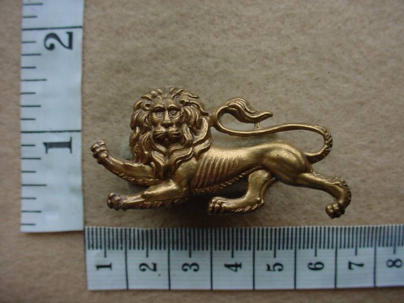 2615 King's Own Royal Regiment (Lancaster) collar badge (Ref. BACB 139)