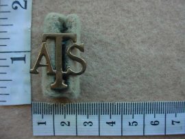 9307 Auxiliary Territorial Service collar badge (Ref. BACB 409)