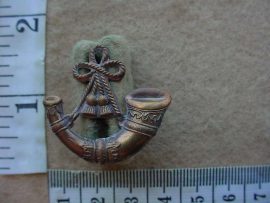 8140 Oxfordshire and Buckinghamshire Light Infantry collar badge (Ref. BAICB1195)