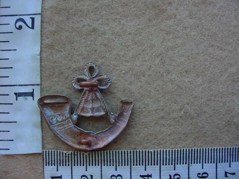 8140 Oxfordshire and Buckinghamshire Light Infantry collar badge (Ref. BAICB1195) - Image 2