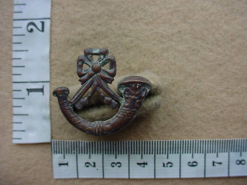 2644 Durham Light Infantry collar badge (Ref. BAICB 1617)