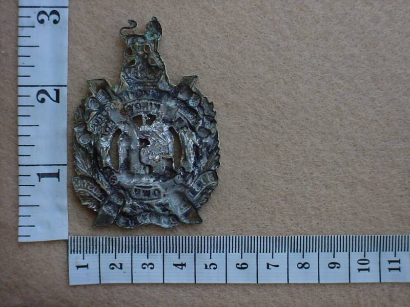 1892 King's Own Scottish Borderers cap badge (Ref. BBA 125) - Image 2