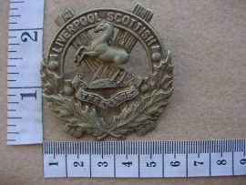 1895 10th Scottish Bn Kings (Liverpool) Regt cap badge (Ref. BBA 126)