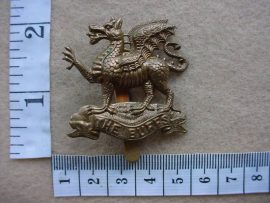 2360 Royal East Kent Regt (Buffs) cap badge (Ref. BBA 154)
