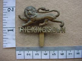 2363 King's Own Royal Regt (Lancaster) cap badge (Ref. BBA 156)