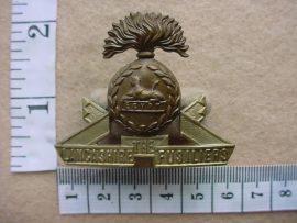 2414 Lancashire Fusiliers cap badge (BBA 189)