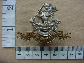 2437 West Riding Regiment (Duke of Wellingtons) cap badge (Ref. BBA 204)