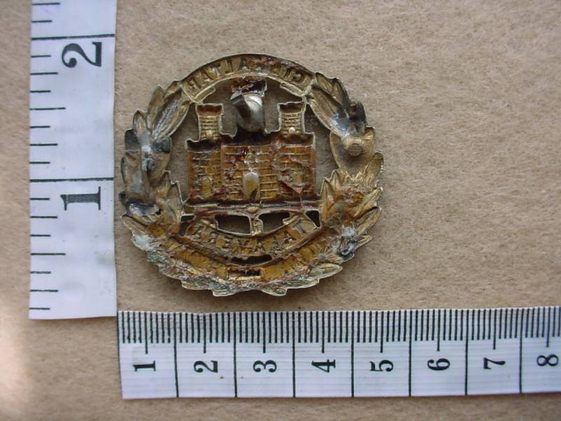 2489 Northamptonshire Regiment cap badge (Ref. BBA 234) - Image 2