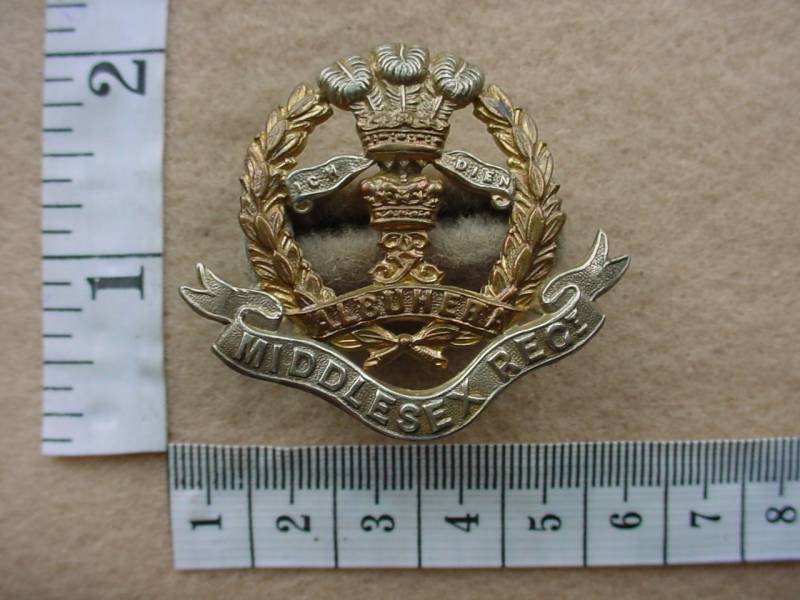 2499 Middlesex Regiment cap badge (Ref. BBA 237)