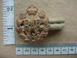 8167 RAF cap badge (Ref. BBA 254)