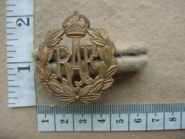 8181 RAF cap badge (Ref. BBA 254)