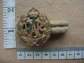 8159 RAF cap badge (Ref. BBA 254)