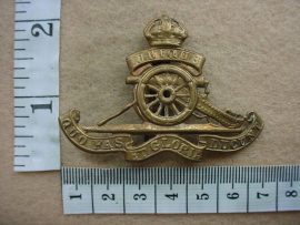 2535 Royal Artillery cap badge (BBA 257)