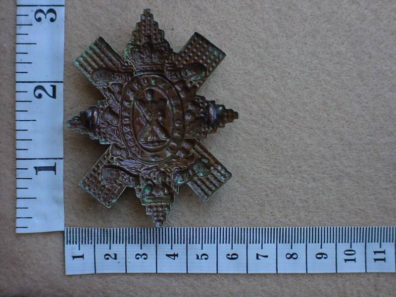 1842 Black Watch (Royal Highland Regiment) QVC cap badge (Ref. BBA 48) - Image 2