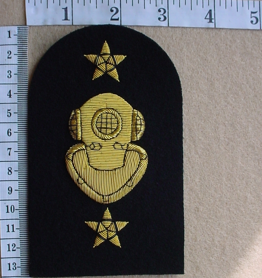 1778 South African Navy Diver Part 2 qualification badge, Winter Dress (C270)