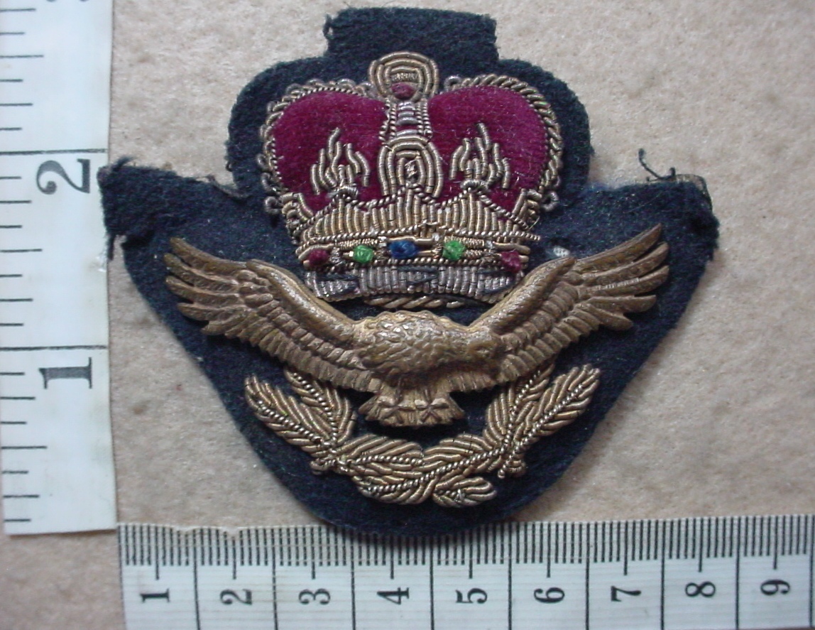 8968 Royal Rhodesia Air Force cap badge, Officers (C414)