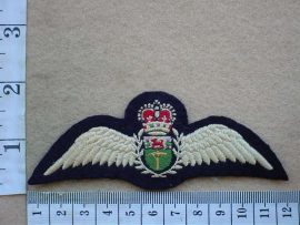 8221 Royal Rhodesia Air Force Pilot wings (C430)