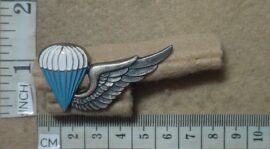 8617 South West Africa Army Air Dispatcher parachute wing (C896)