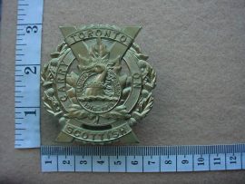 2727 Canadian Toronto Scottish cap badge (CA SRB448)