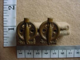 569 South African Technical Service Corps collar badges (CO1070-CO1072)