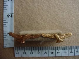 607 Regiment Orange River collar badges (CO1127-1128)