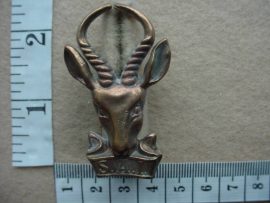 747 SA Infantry cap badge (CO1303)