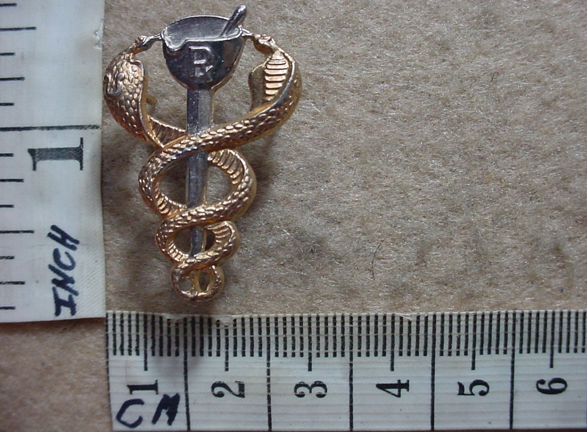 1003 South African Medical Corps Pharmacist badge (CO1587)