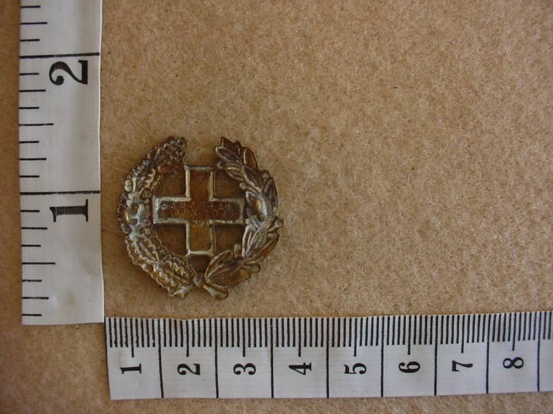 1029 SA Red Cross collar badge (Ref. CO1611) - Image 2