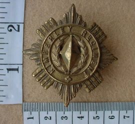 151 Kimberley Regiment cap badge (CO204)