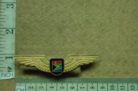 1757 South African Airways Pilot wings (CO2385)