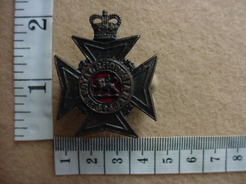 1451 Royal Rhodesia Regiment cap badge (Ref. CO2989)
