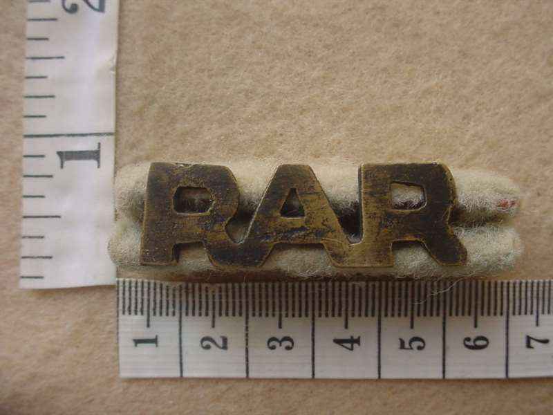 1485 Rhodesian African Rifles shoulder title, WW2 brass casting (CO3103)
