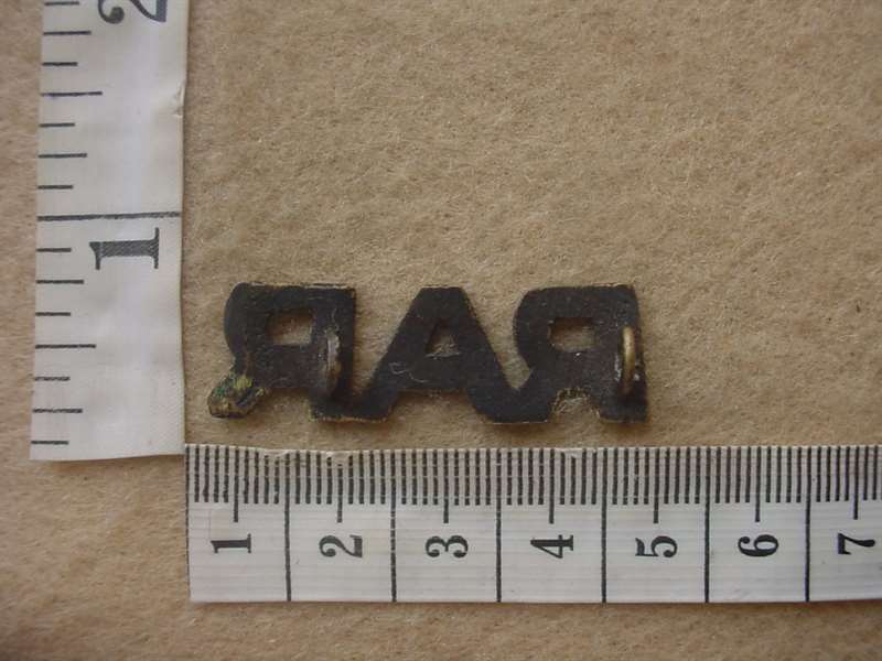 1485 Rhodesian African Rifles shoulder title, WW2 brass casting (CO3103) - Image 2