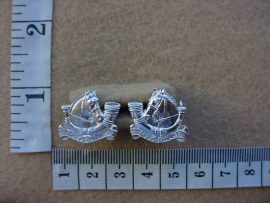 1525 Rhodesian Grey's Scouts collar badges (CO3164-CO3165)