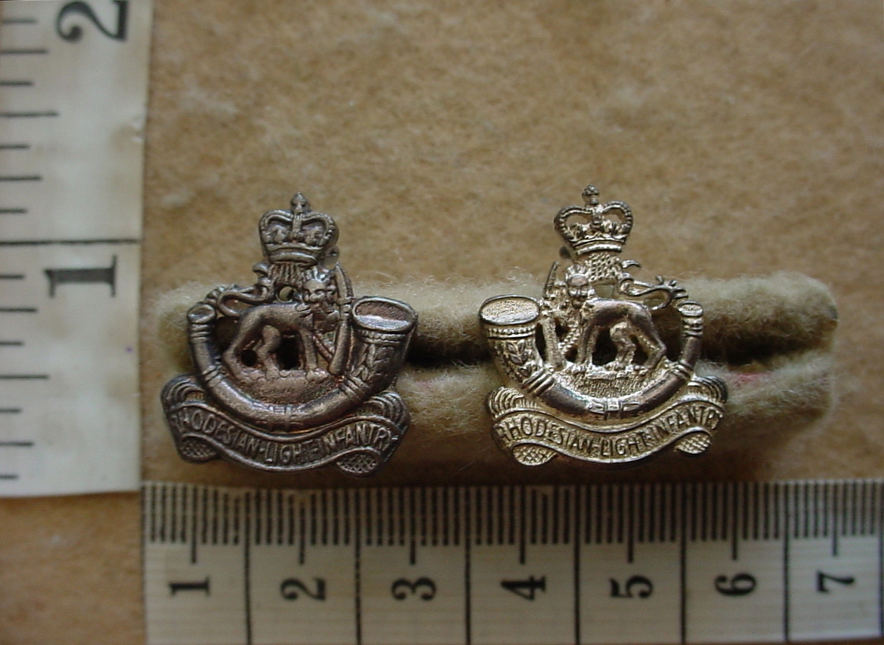 7214 Rhodesian Light Infantry collar badges, Officers mess dress (CO3173)