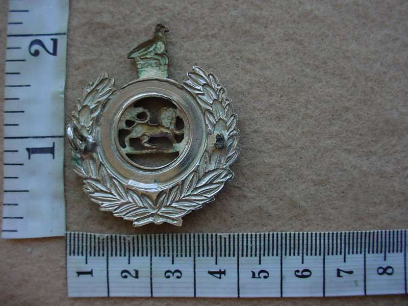 2809 Rhodesian Corps of Engineers cap badge, 'RHODESIAN' type (CO3312) - Image 2
