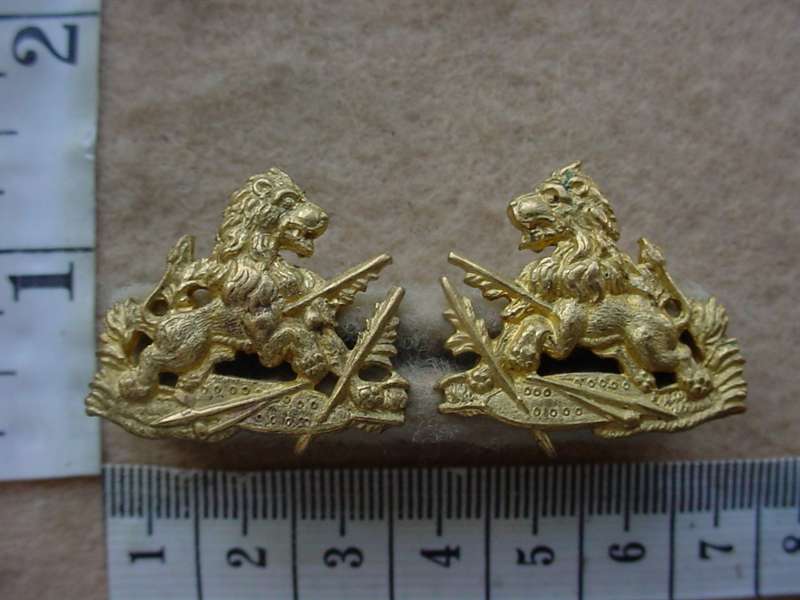 10754 Rhodesian British South Africa Police collar badges, Firmin London (CO3374-CO3375)
