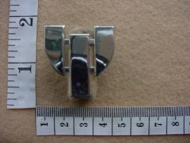 1666 Rhodesia Psychological Operations Unit cap badge, 1st issue (CO3472)