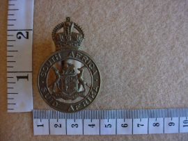 427 South African Instructional Corps cap badge (CO883)