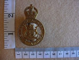 426 South African Instructional Corps cap badge (CO883)
