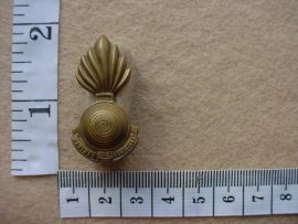 489 SA Marine Corps collar badge (Ref. CO980)