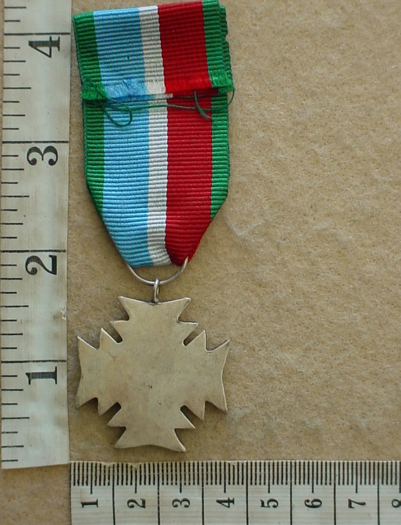 6621 Rhodesian Defence Cross for Distinguished Service (Rhodesia) - Image 2