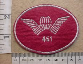 2120 5 Special Forces 451 Parachute Regiment prototype tracksuit badge (DW1 52 12)