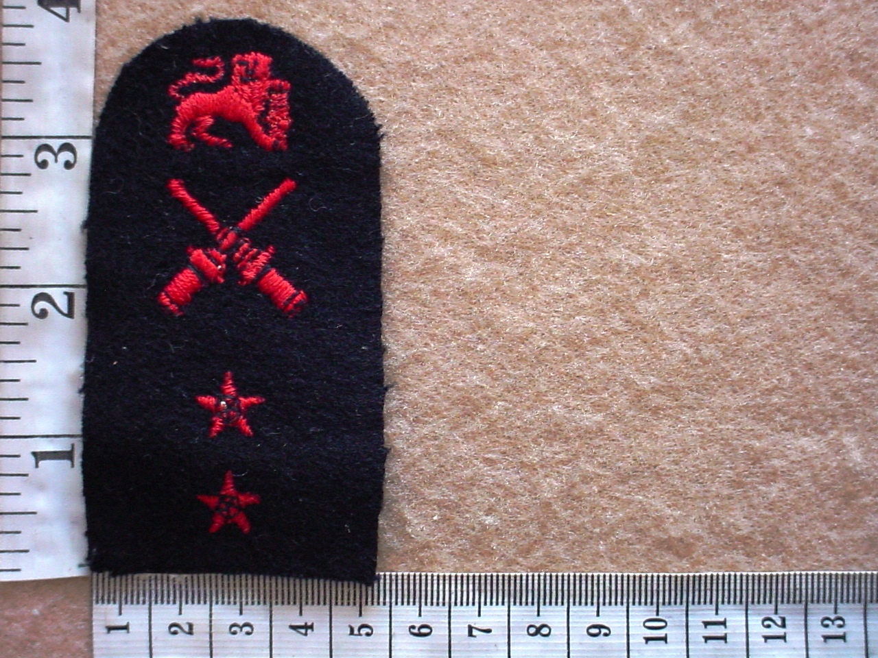 3304 SA Navy Gunnery Instructor collar badge (DW1 69 5)