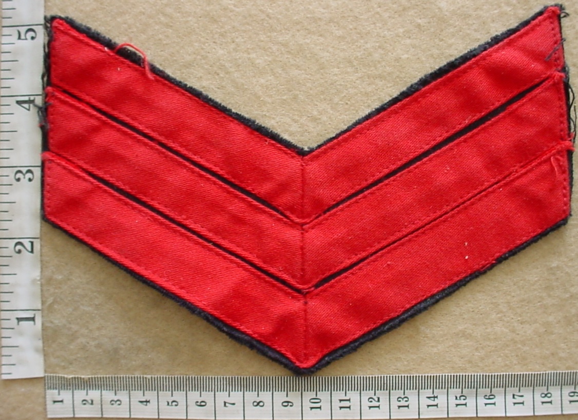 8903 Rhodesian Internal Affairs Sergeant / Senior District Assistant rank badge (DW2 274)