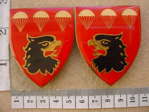 10962 South African 3 Parachute Battalion arm flashes, 1st issue, red (F5-F6)